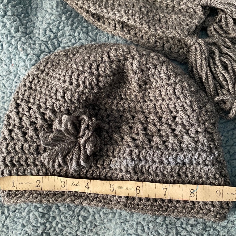 Hat & Scarf Set - Picture 6 of 6
